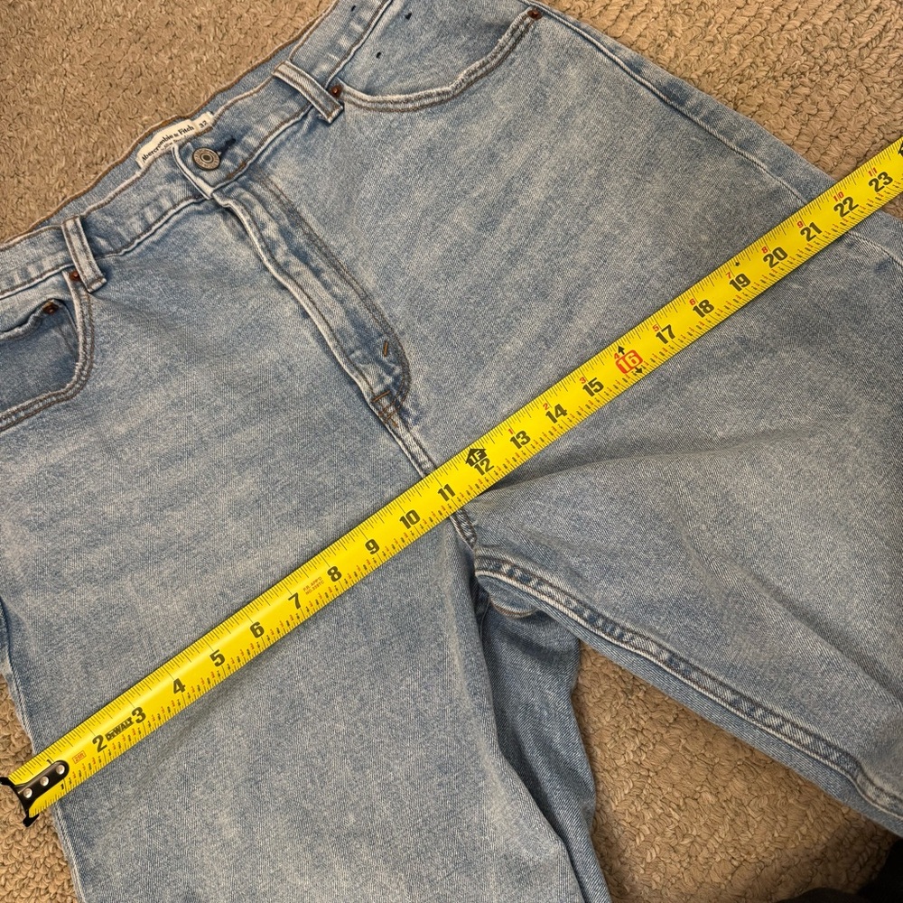 Abercrombie & Fitch Ultra High Rise 90s Straight Jean 32 Long Curve Love Blue - Picture 8 of 10